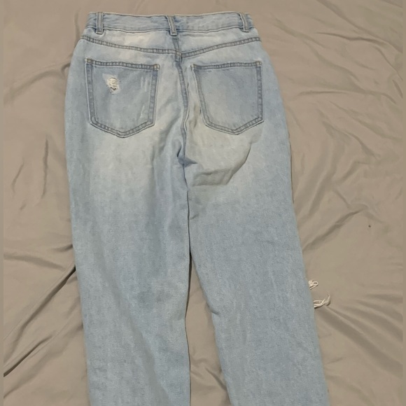 Forever21 Denim High Rise Rip Mom Jeans - Picture 4 of 5
